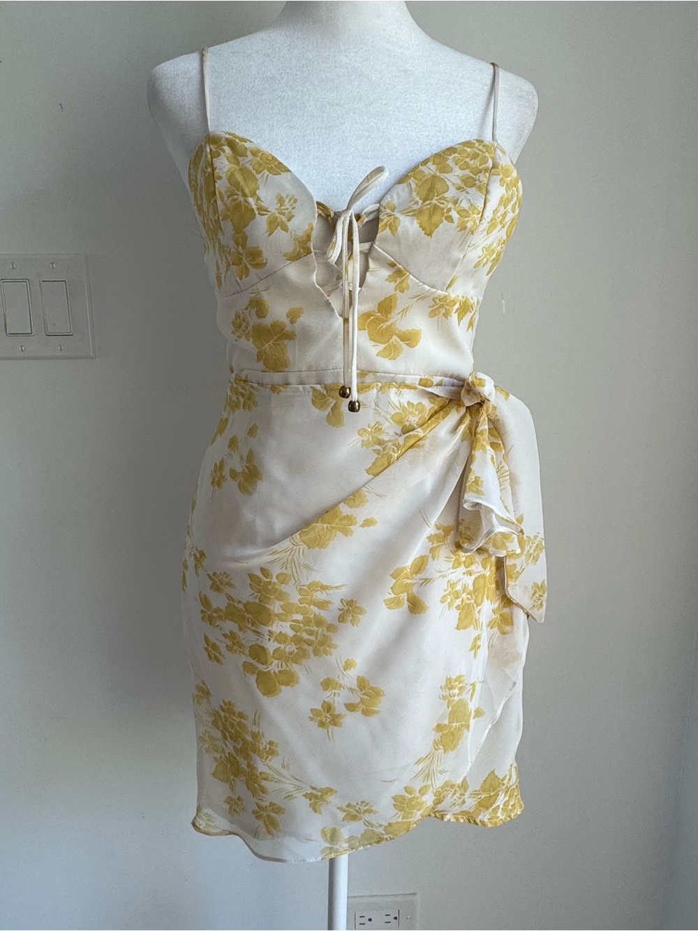 Saints‎ + Secrets SWEETEST TASTE Tie Front Skirt Mini DRESS S Summer Sun Dress